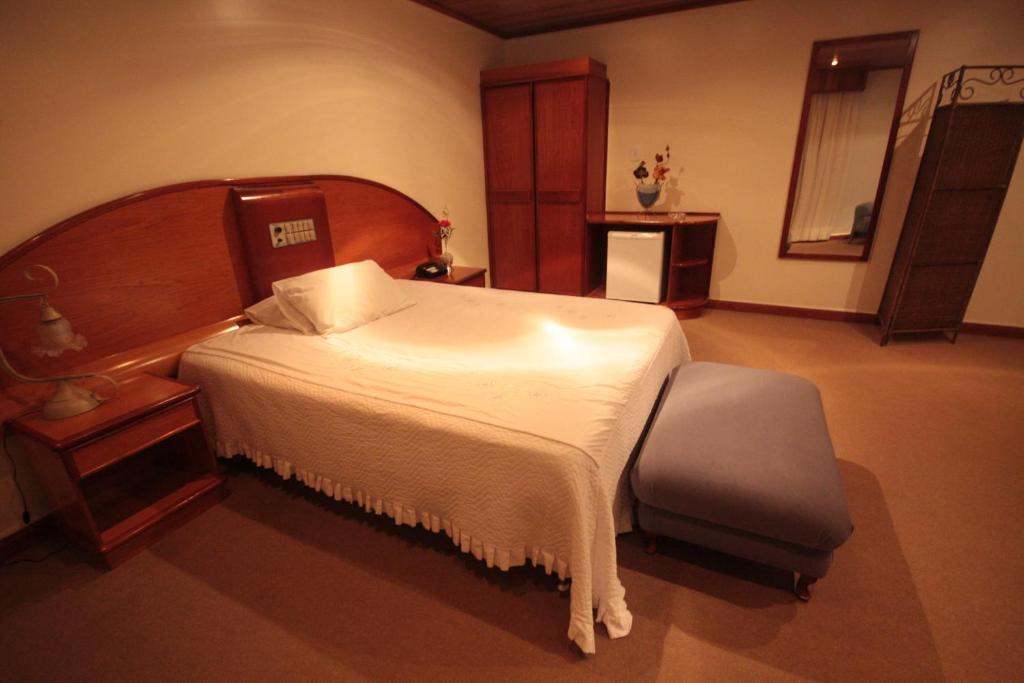Cristal Executive Hotel Francisco Beltrao Phòng bức ảnh