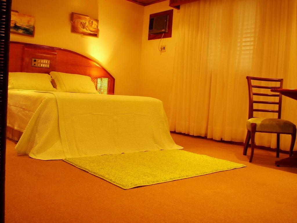 Cristal Executive Hotel Francisco Beltrao Phòng bức ảnh